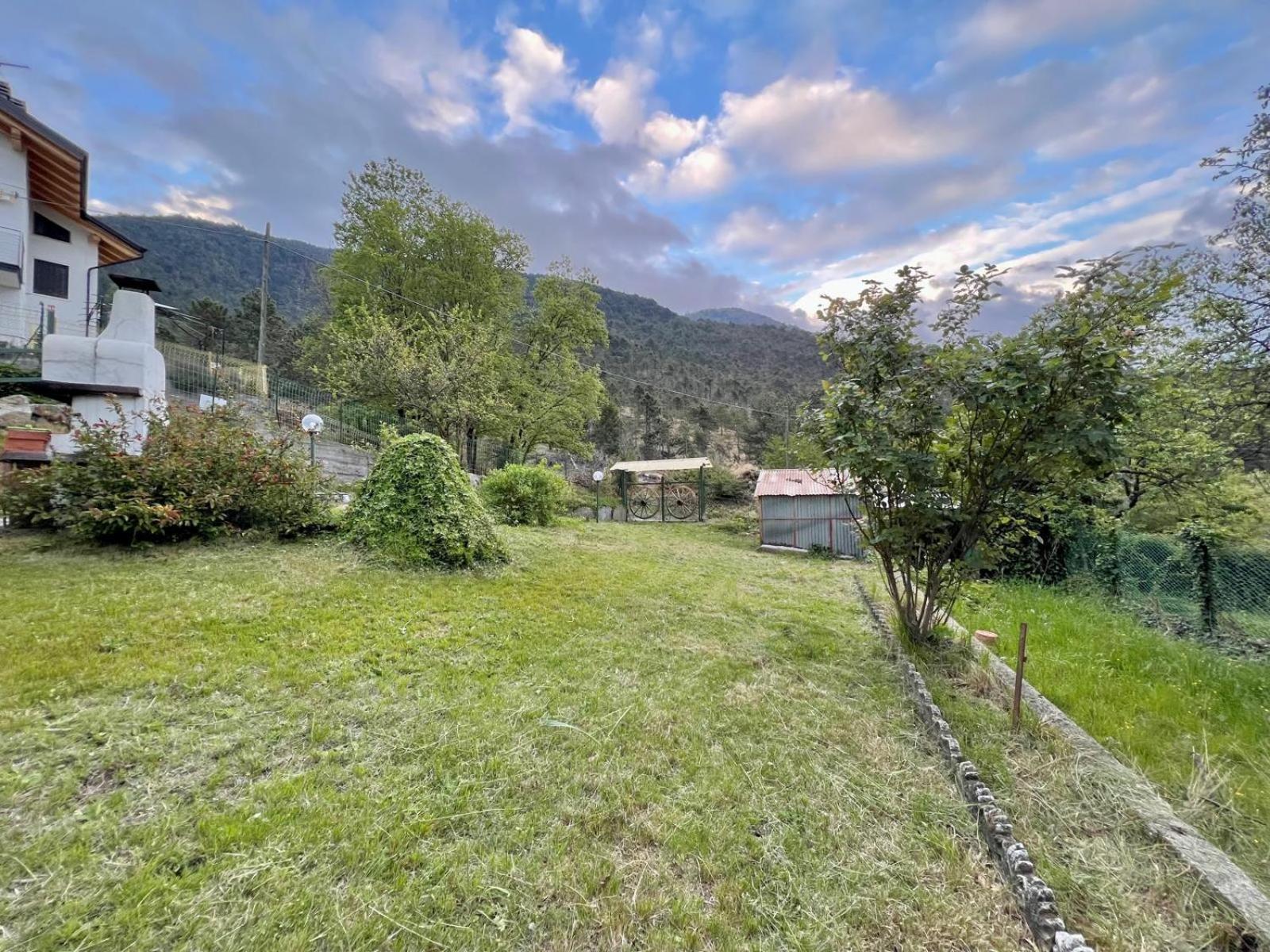 Appartamento Con Giardino Privato. Rubiana Buitenkant foto